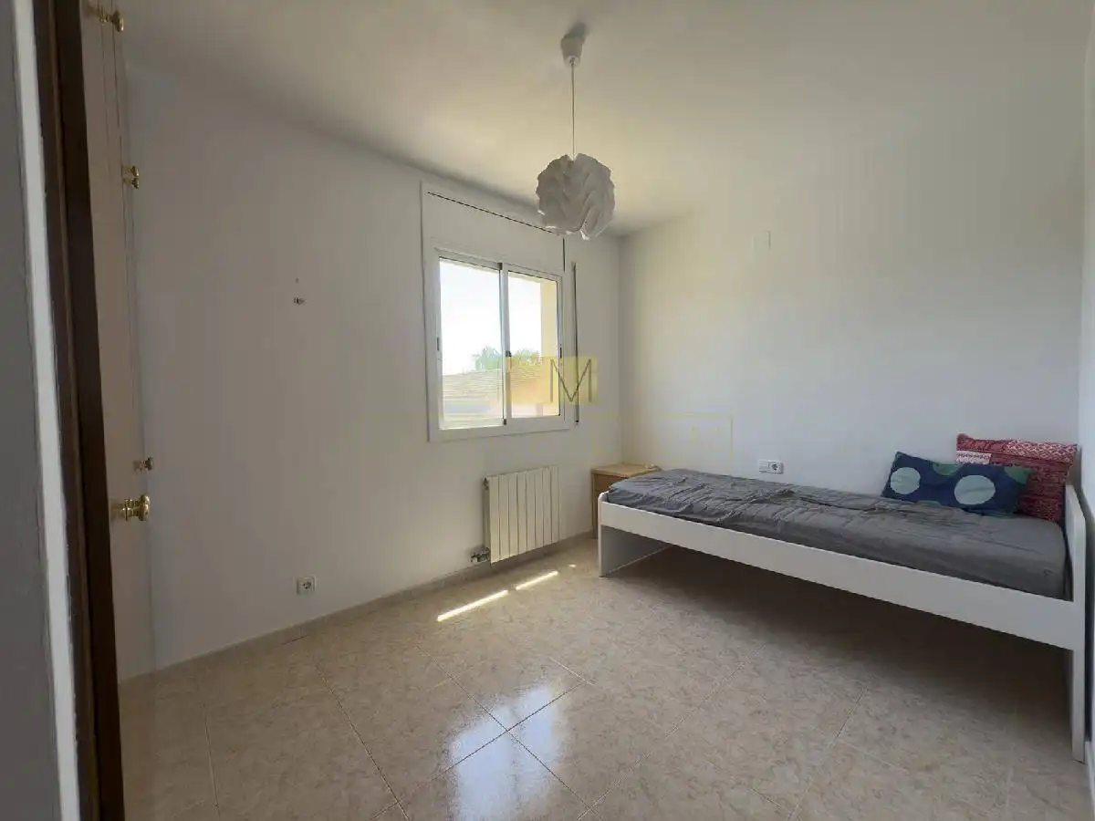 Dormitori de Casa o xalet en venda en Sant Pere de Ribes amb Aire condicionat, Calefacció i Jardí privat