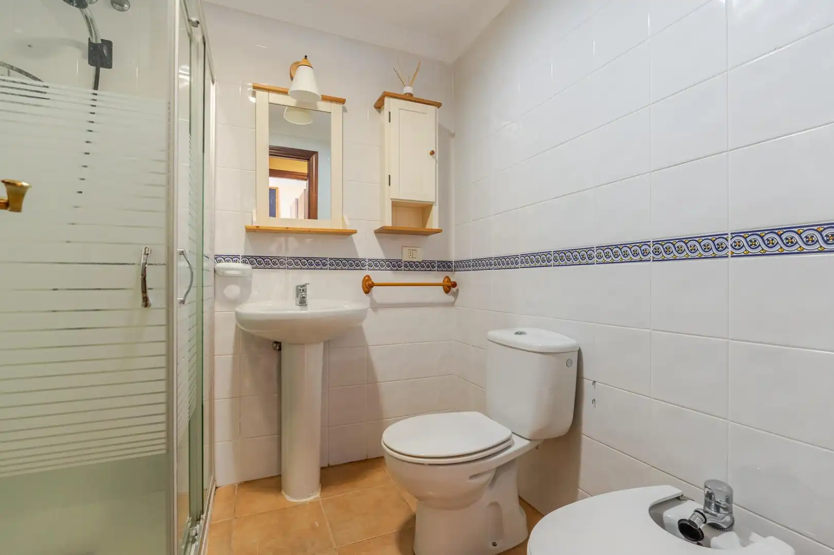 Baño de Ático en venta en Gáldar con Terraza, Amueblado y Piscina comunitaria