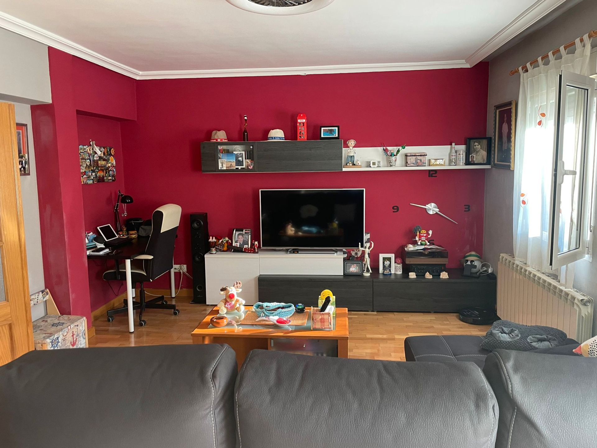 Sala de estar de Piso en venta en Valladolid Capital con Calefacción, Parquet y Terraza