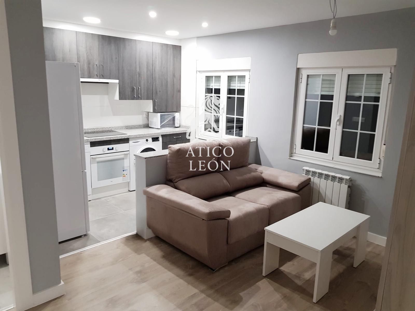 Living room of Apartment for sale in León Capital   with Heating and Furnished