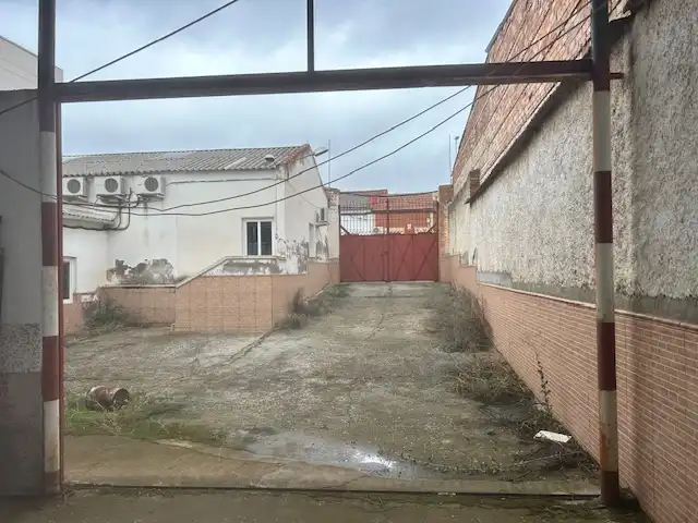 Parking of Commercial properties for rent in Puertollano  with Air Conditioner and Furnished