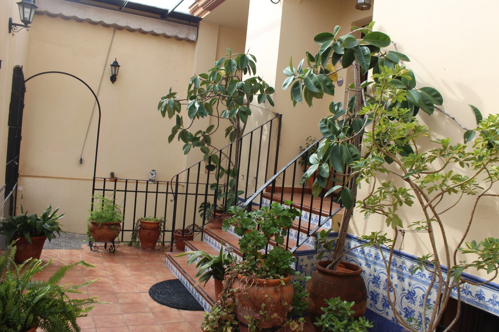 Terrace of House or chalet for sale in Brenes  with Air Conditioner, Heating and Private garden