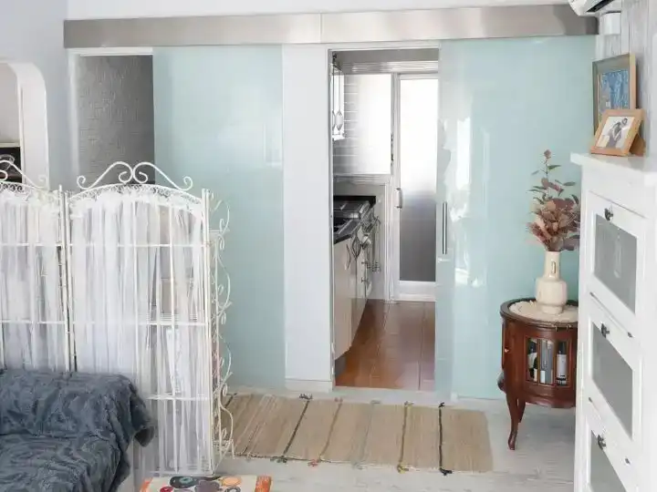 Schlafzimmer von Wohnung zum Verkauf in Badalona mit Klimaanlage