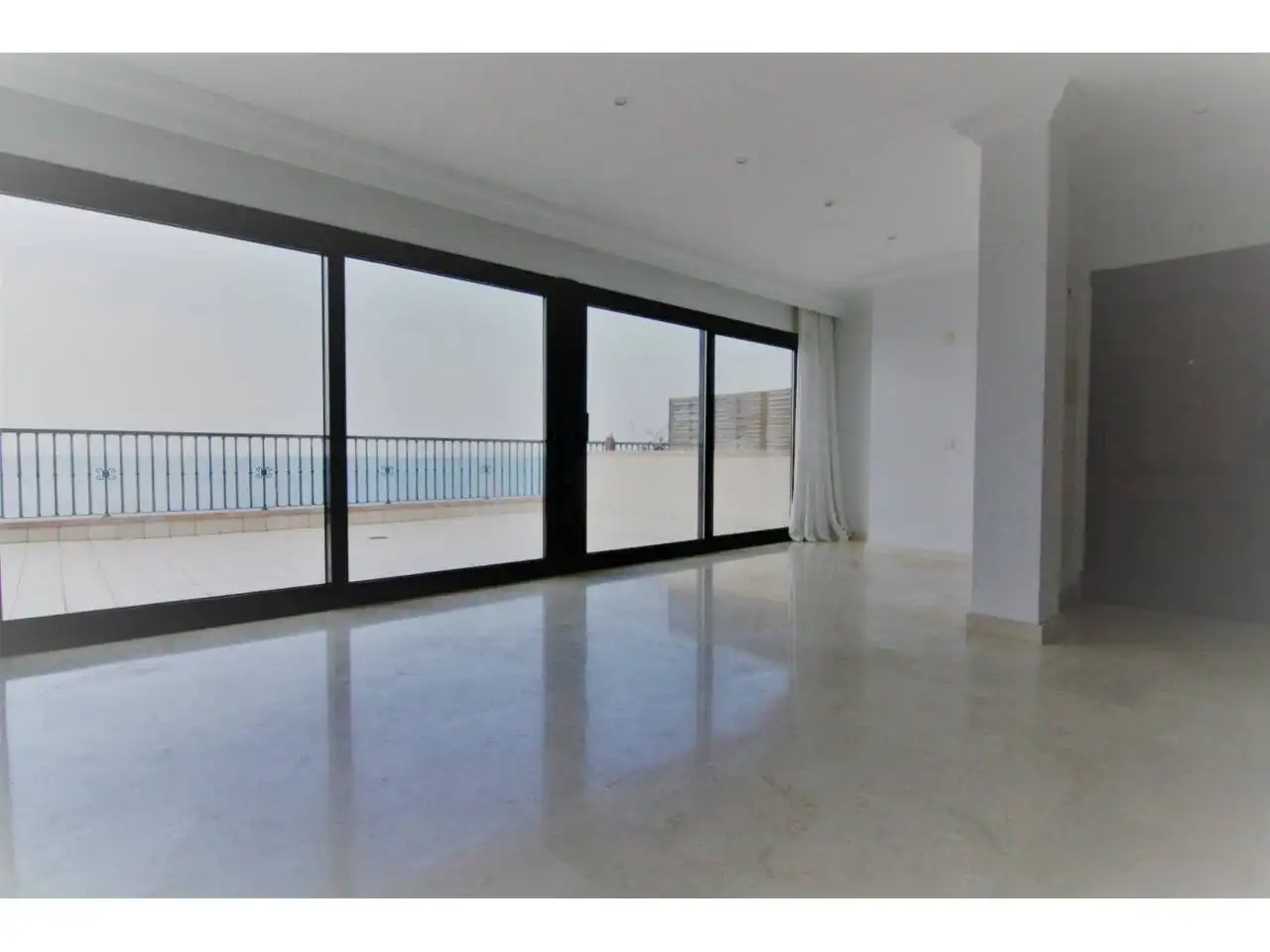 Sala d'estar de Àtic de lloguer en  Palma de Mallorca amb Aire condicionat, Calefacció i Terrassa