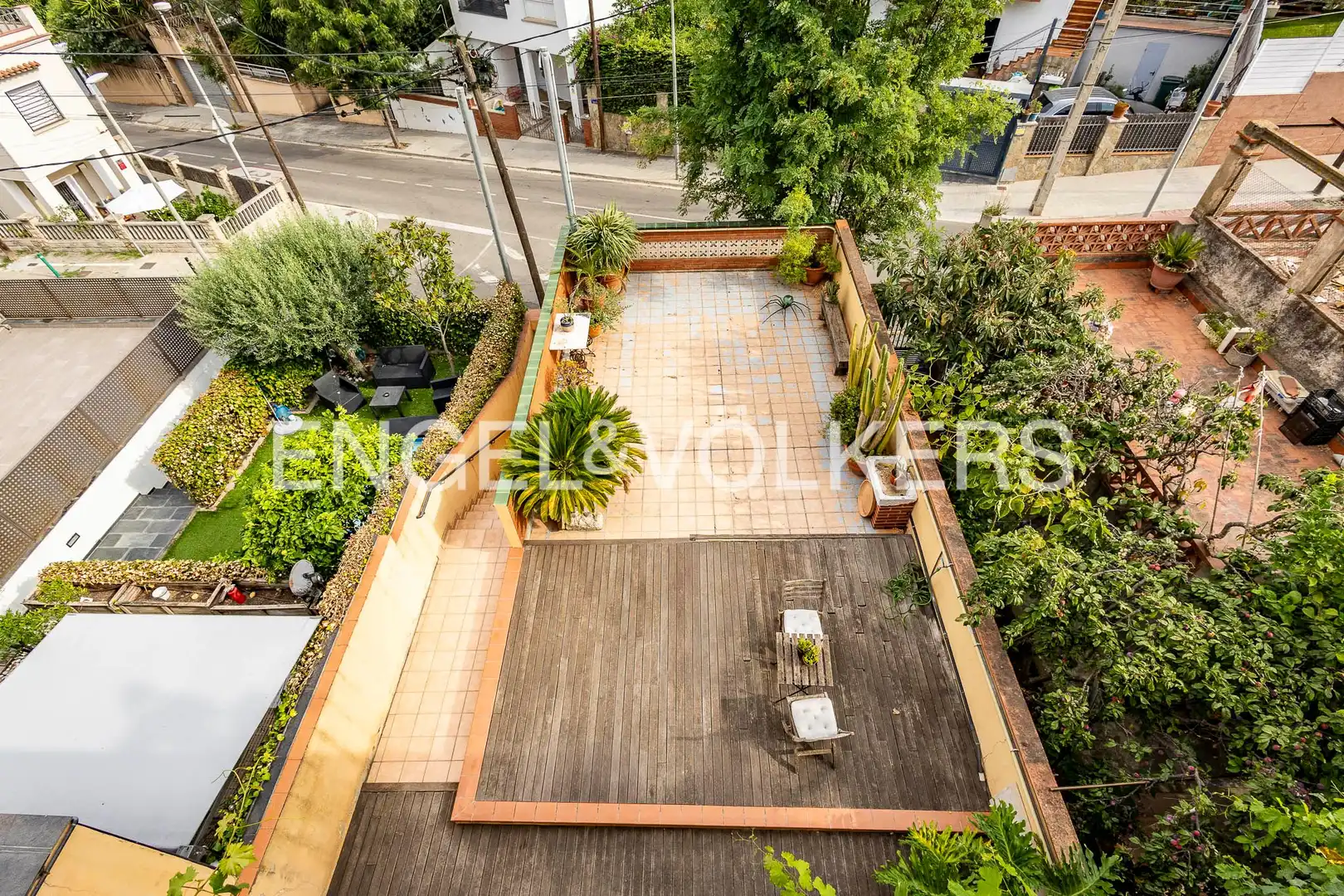 Terrassa de Apartament en venda en Sant Just Desvern amb Aire condicionat, Calefacció i Jardí privat