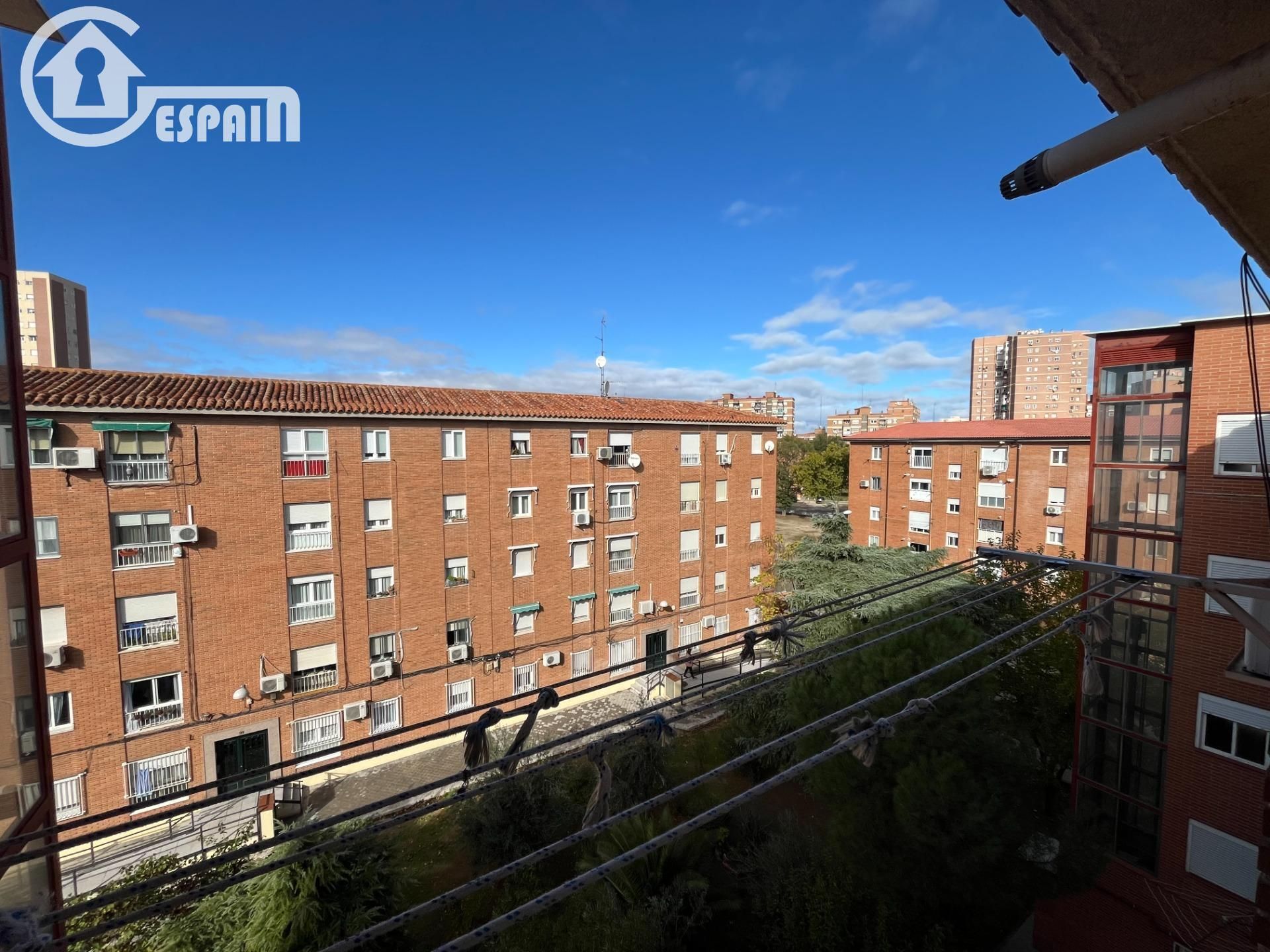 Vista exterior de Pis en venda en  Madrid Capital amb Aire condicionat i Calefacció