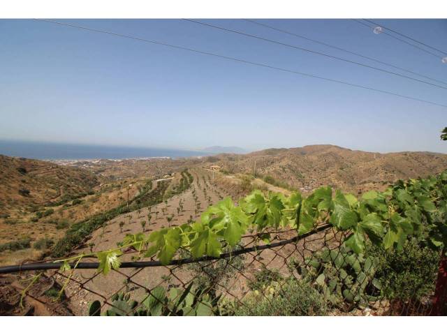 Casa-chalet en Venta en Benagalbón