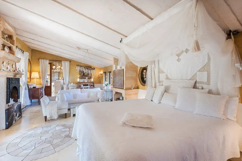 Habitación de Finca rústica en venta en Santanyí con Calefacción, Jardín privado y Terraza
