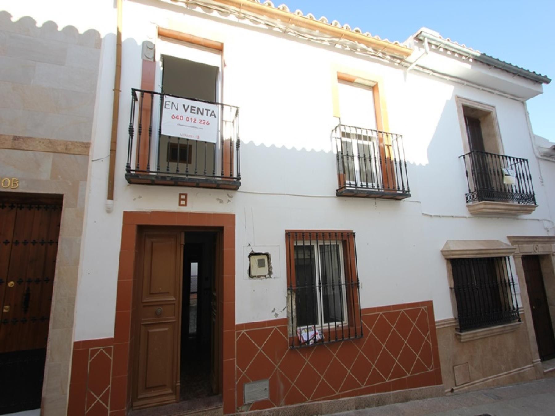 Vista exterior de Casa o xalet en venda en Alameda amb Terrassa i Traster