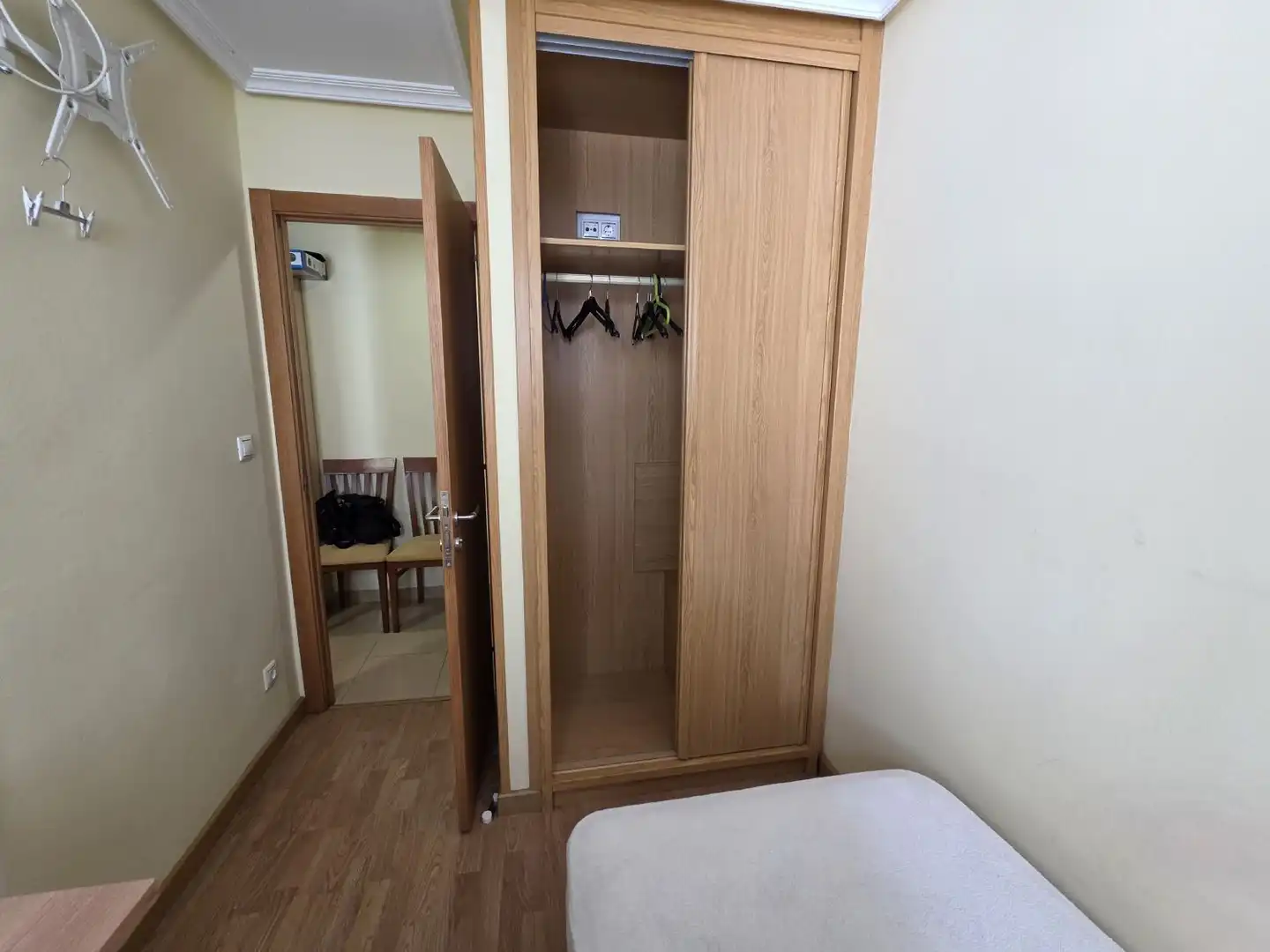 Schlafzimmer von Wohnung zur Miete in A Coruña Capital  mit Möbliert