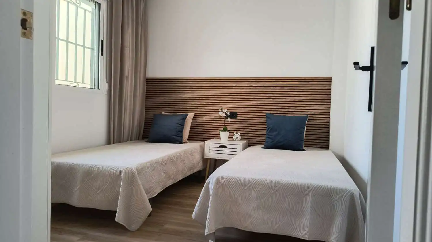 Habitación de Dúplex en venta en Orihuela con Aire acondicionado, Calefacción y Terraza