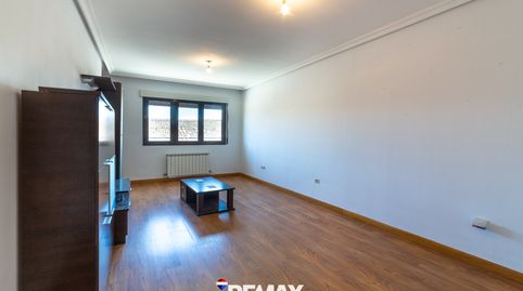 Foto 2 de Casa adosada en venta en Calle las Eras, Roda de Eresma, Segovia