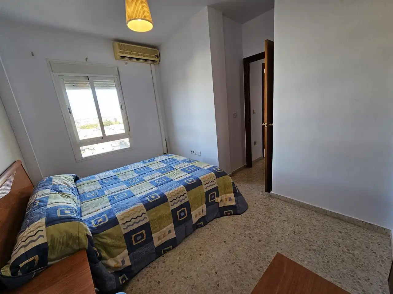Bedroom of Flat for rent in Jerez de la Frontera  with Air Conditioner, Terrace and Furnished