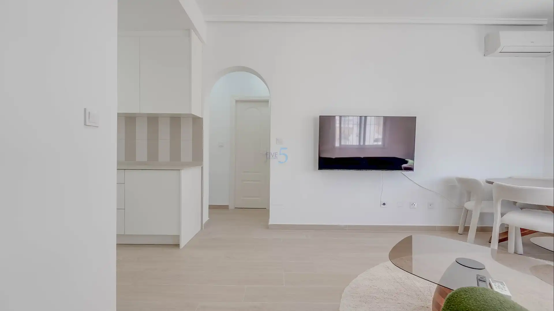 Sala d'estar de Casa o xalet en venda en Rojales amb Aire condicionat, Terrassa i Piscina
