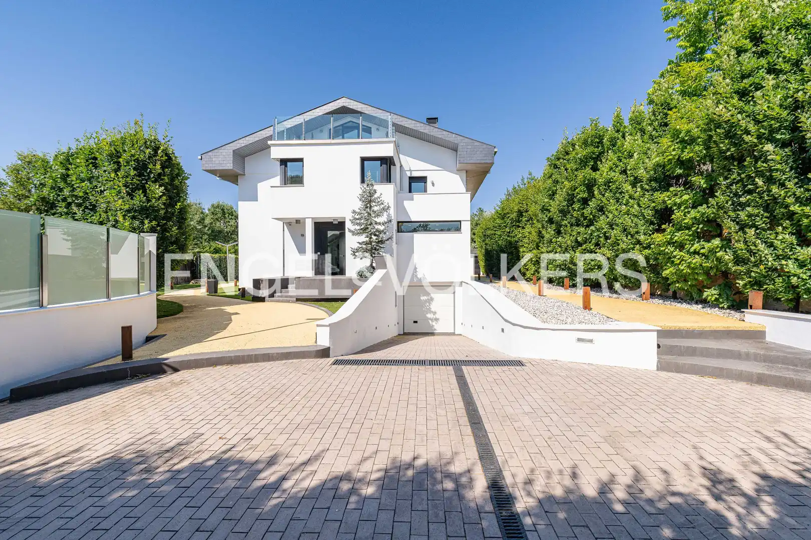 Vista exterior de Casa o chalet en venta en Guadarrama con Aire acondicionado, Calefacción y Jardín privado