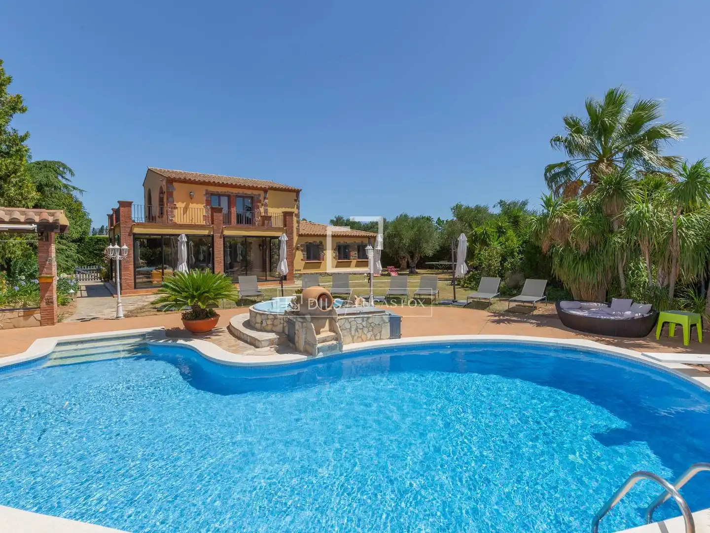 Chalet con piscina en venta en Peralada, imagen 16