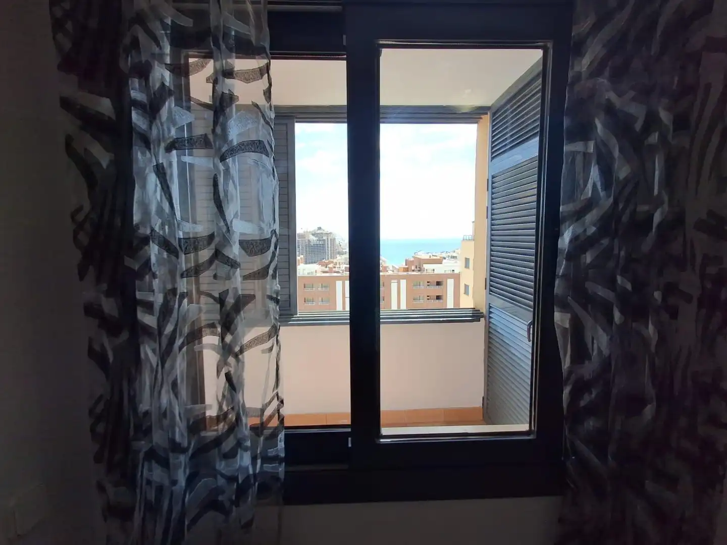 Appartement compact avec piscine à louer à MESTRAL 6, imagen 10