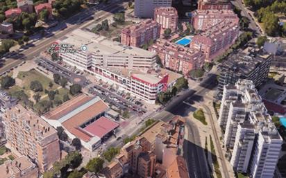 Exterior view of Premises for sale in  Madrid Capital