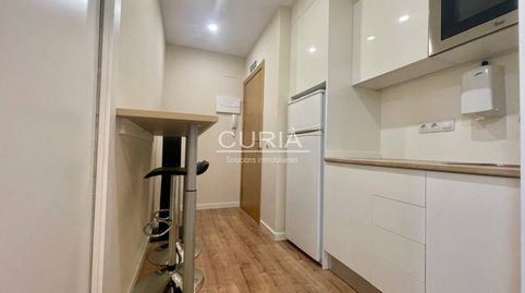 Apartamento en Eix comercial al lado de la Plaza Sant Joan para uso  DE DESPACHO.
