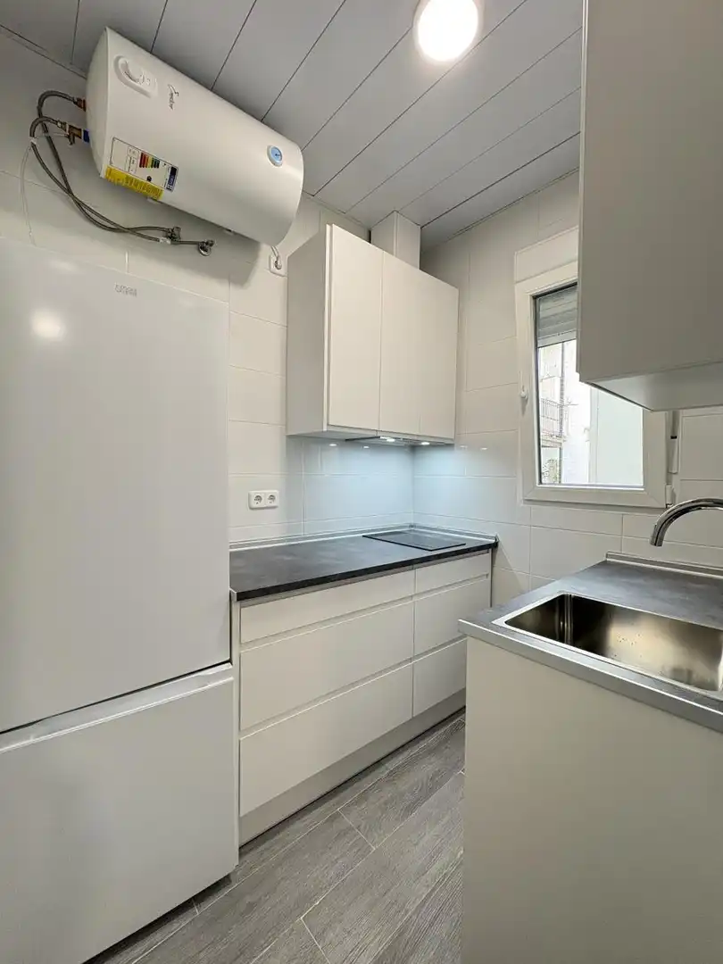 Küche von Wohnung zur Miete in Madrid mit Klimaanlage und Heizung