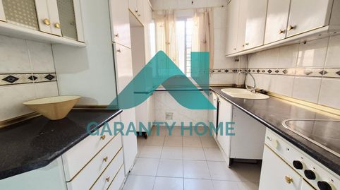 Foto 4 de Apartament en venda a La Cañada, Cáceres Capital