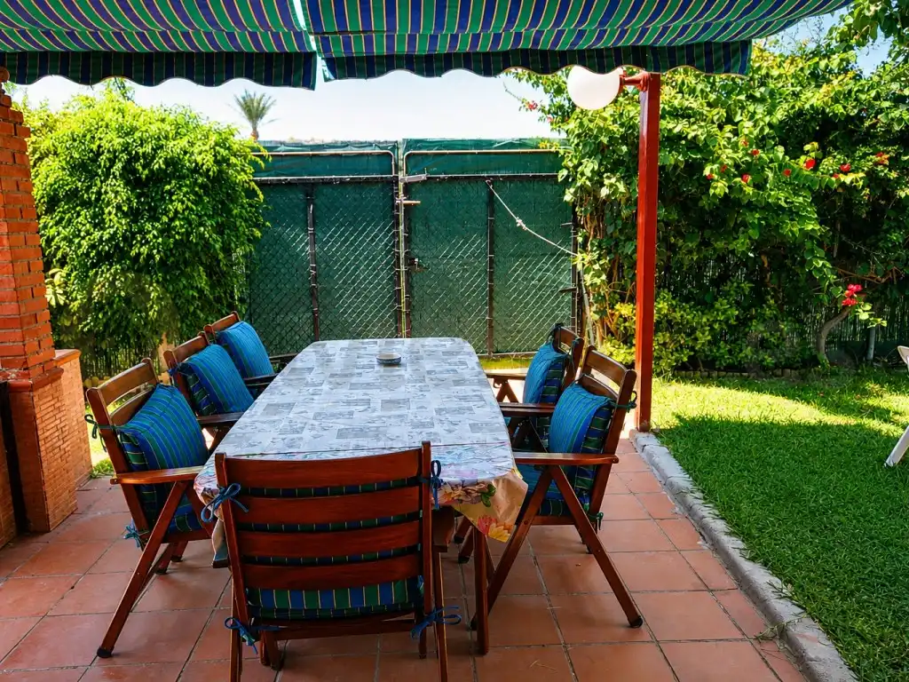 Terrassa de Casa o xalet en venda en Rota