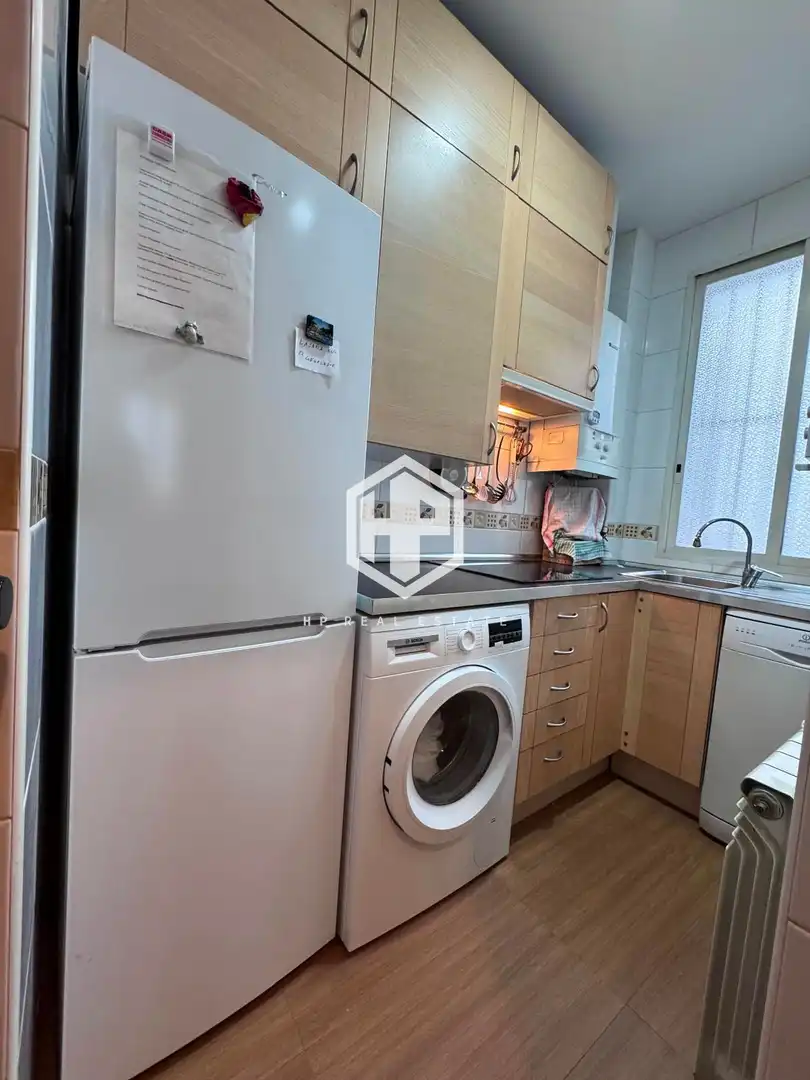 Cocina de Piso en venta en Madrid con Calefacción