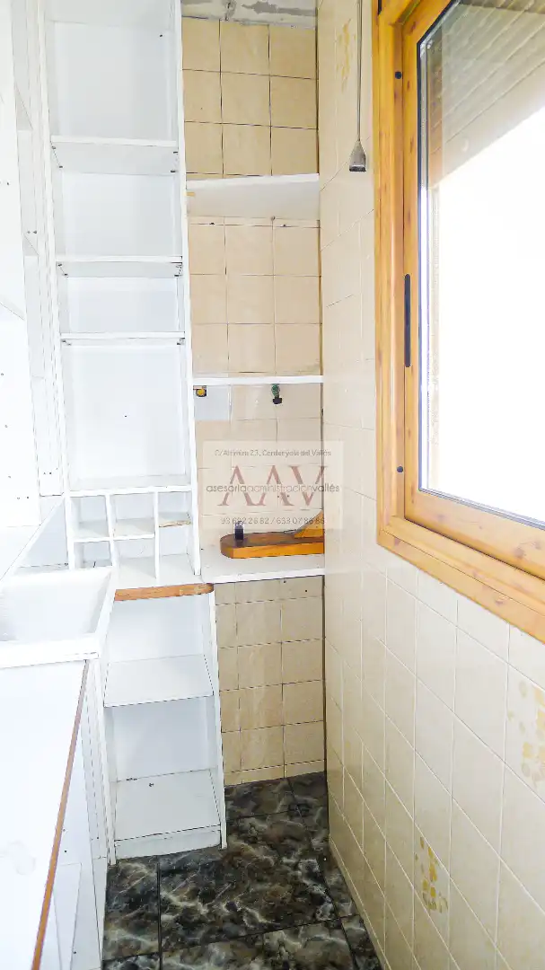 Cocina de Casa o chalet en venta en Cerdanyola del Vallès con Calefacción, Jardín privado y Terraza
