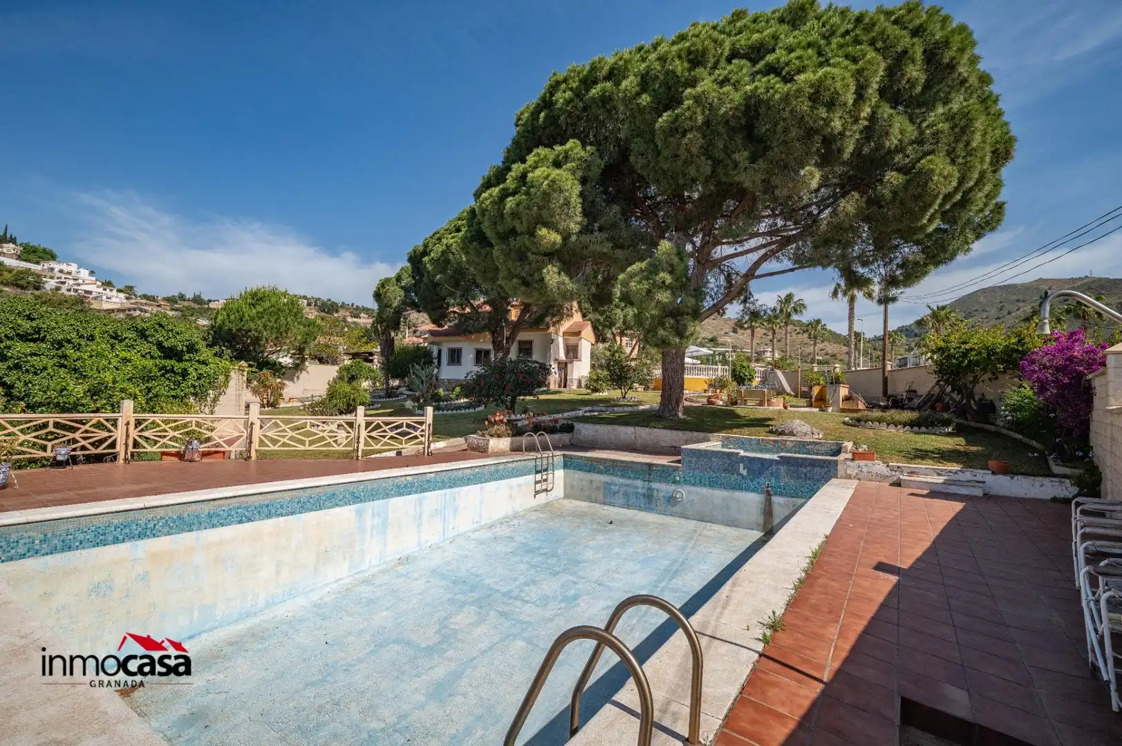Piscina de Casa o chalet en venta en Motril con Aire acondicionado, Terraza y Piscina