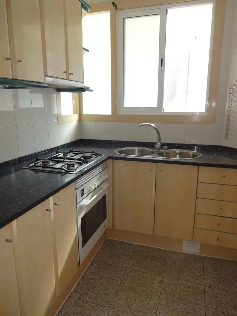 Cuina de Àtic en venda en Mataró amb Calefacció i Traster