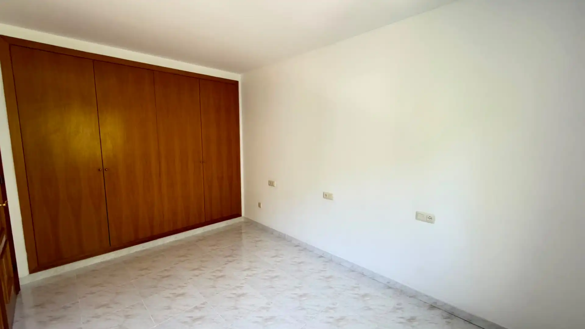 Detached homes for sale in Girona  with Air Conditioner, Heating and Private garden