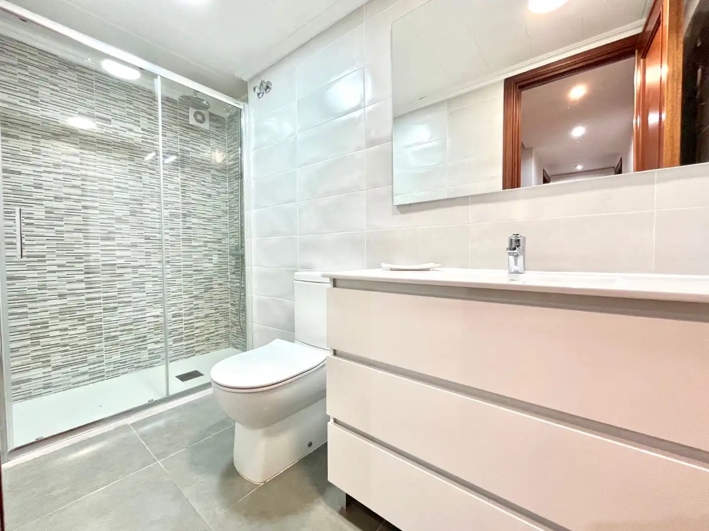 Baño de Dúplex en venta en Vigo  con Terraza