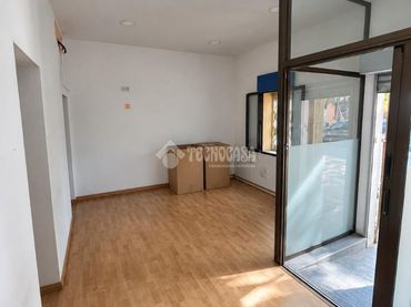 Local comercial de lloguer a Pryconsa - Juan de Austria