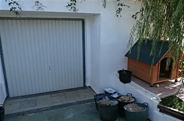Casa aparellada amb jardí en venda a Coloma, imagen 5