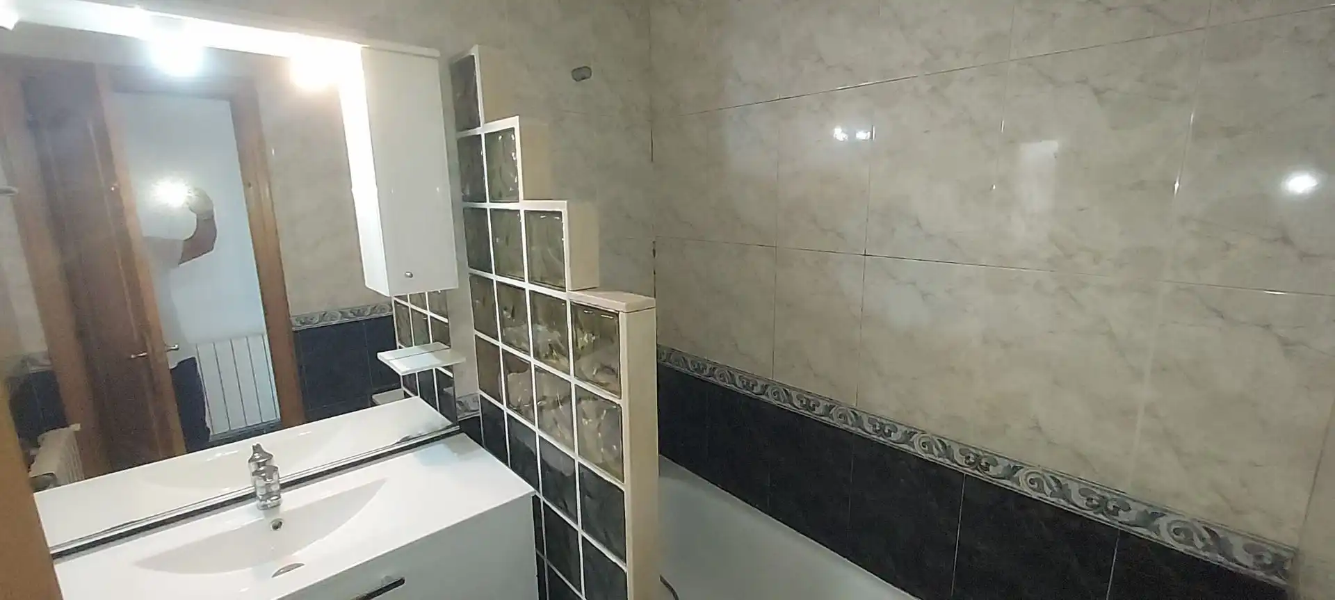 Baño de Piso en venta en Barberà del Vallès con Calefacción