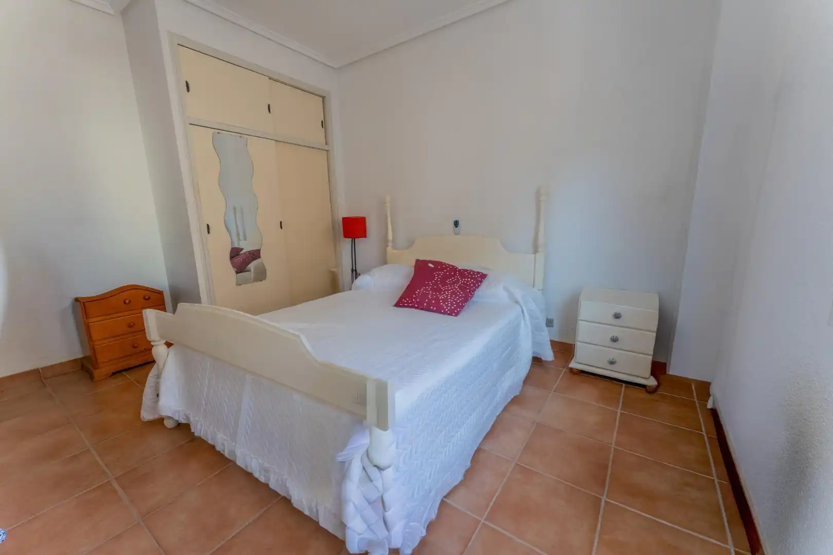 Habitación de Piso de alquiler en Santa Pola con Aire acondicionado, Terraza y Amueblado