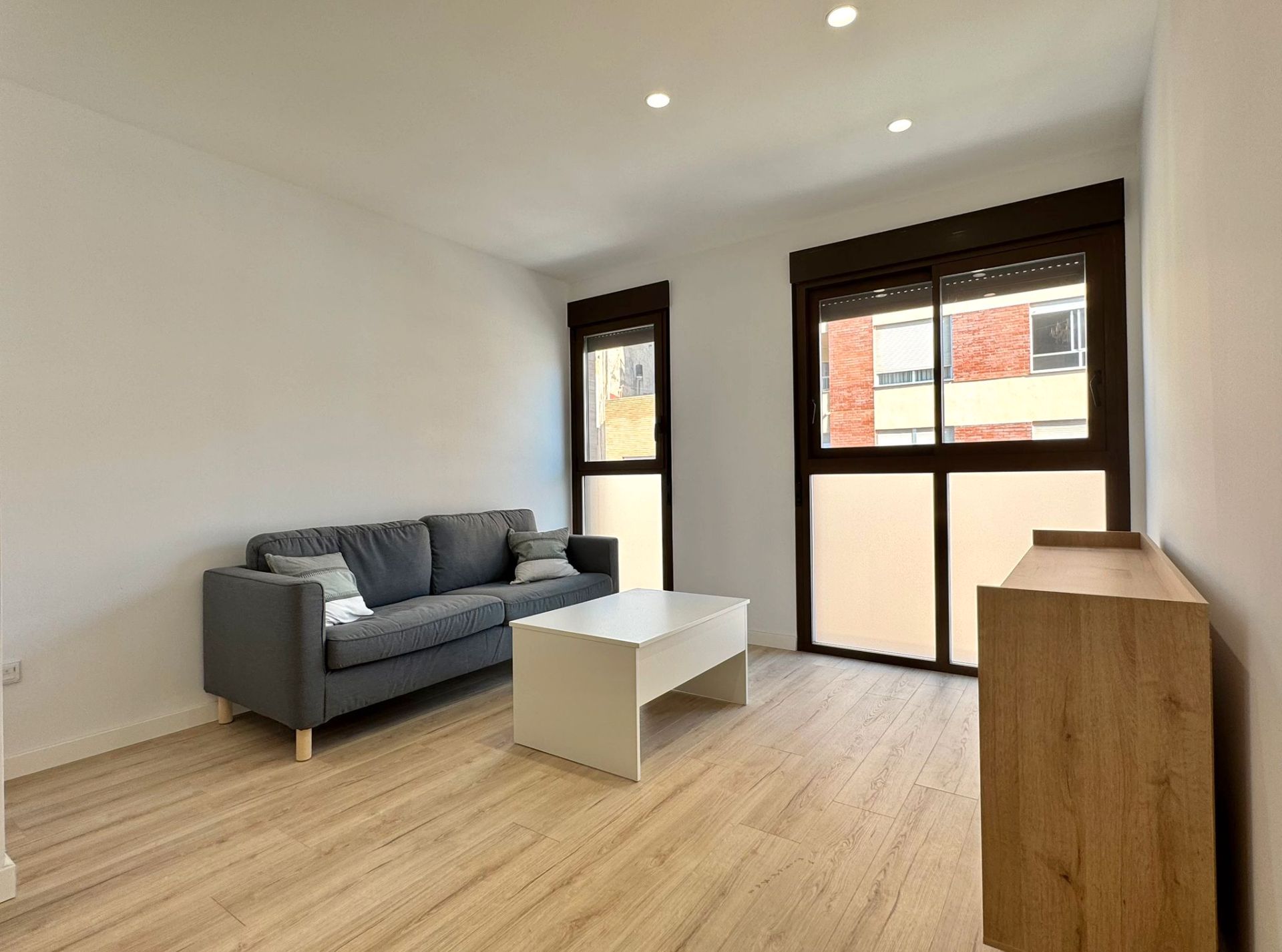 Living room of Flat to rent in Castellón de la Plana / Castelló de la Plana  with Air Conditioner, Heating and Parquet flooring