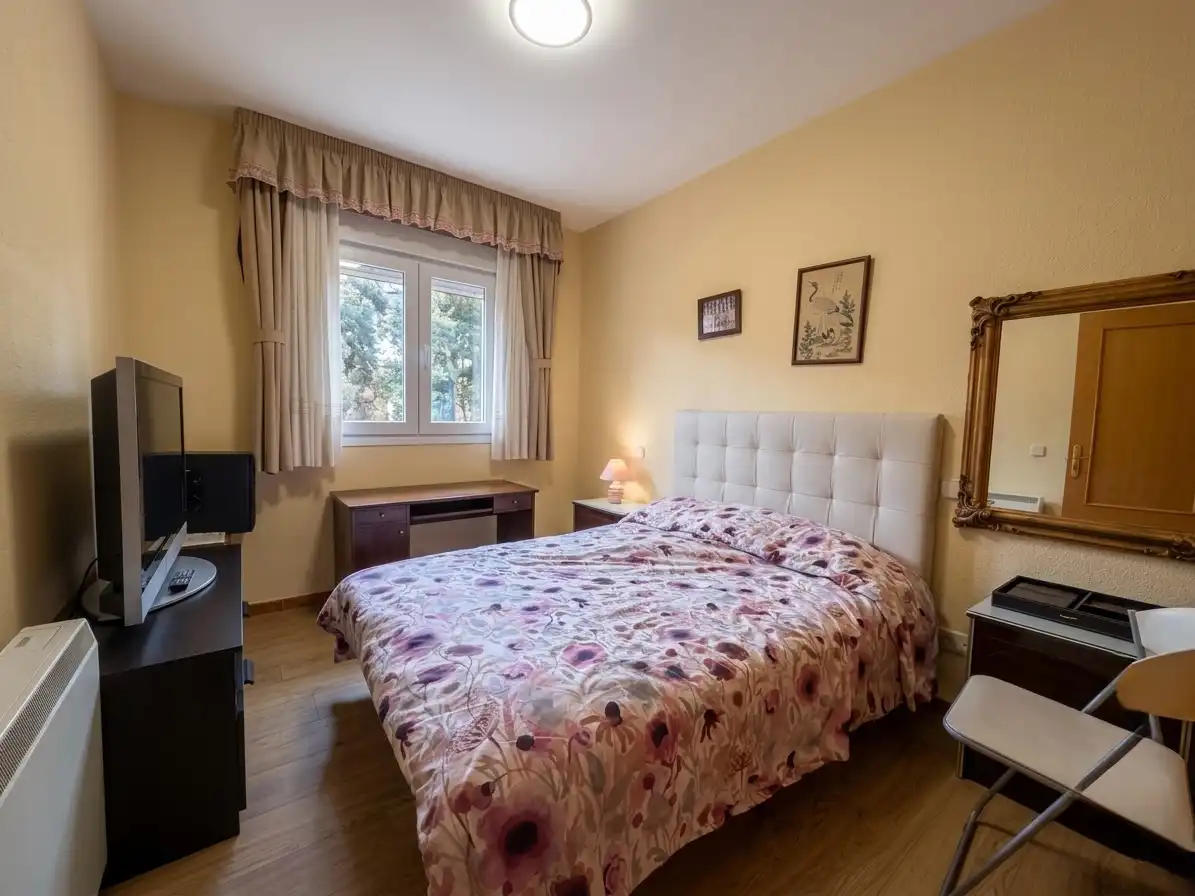 Bedroom of Houses for sale in El Espinar  with Heating, Private garden and Terrace
