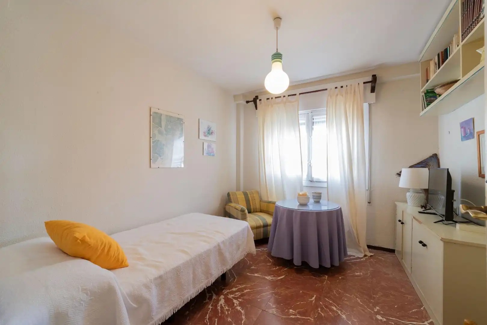Habitación de Piso en venta en Málaga con Balcón