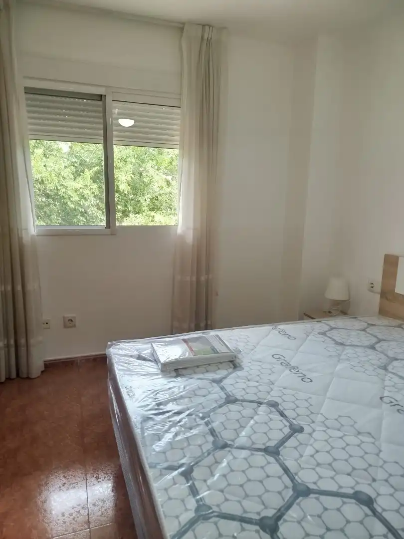 Dormitori de Apartament de lloguer en Murcia amb Aire condicionat, Calefacció i Traster