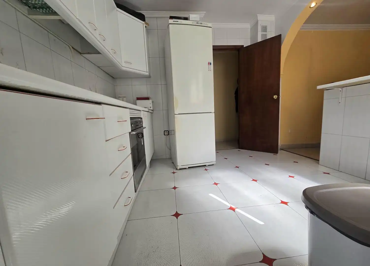 Cocina de Piso en venta en Málaga con Jardín privado, Terraza y Amueblado