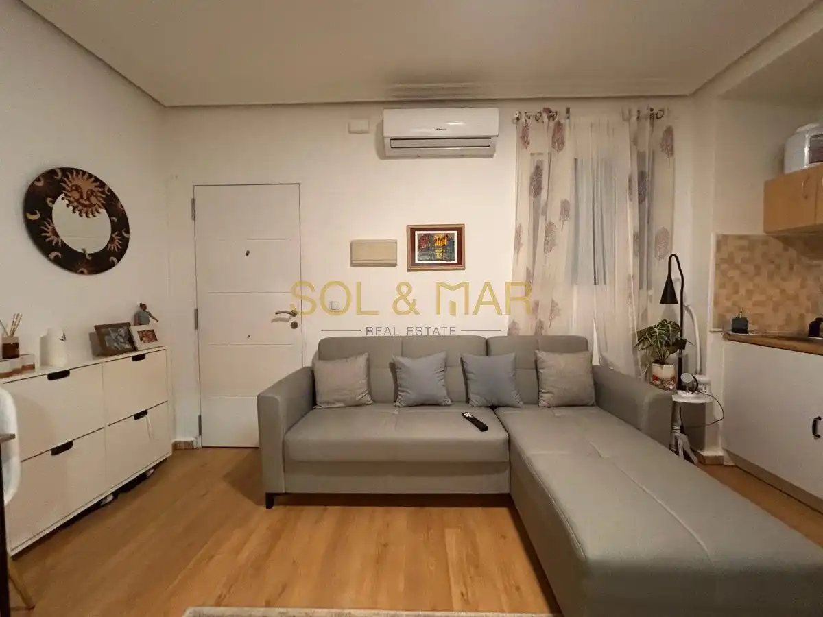 Apartment with lift for sale in De los Manantiales
