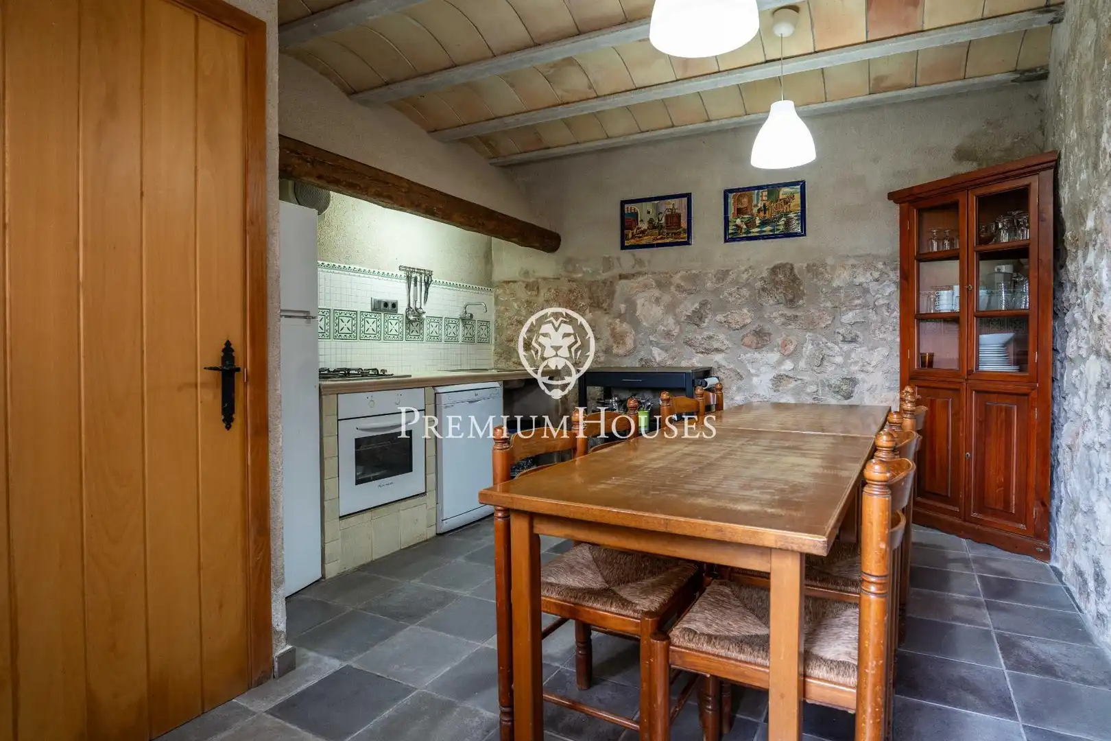 Cocina de Finca rústica en venta en Montblanc con Calefacción, Jardín privado y Terraza