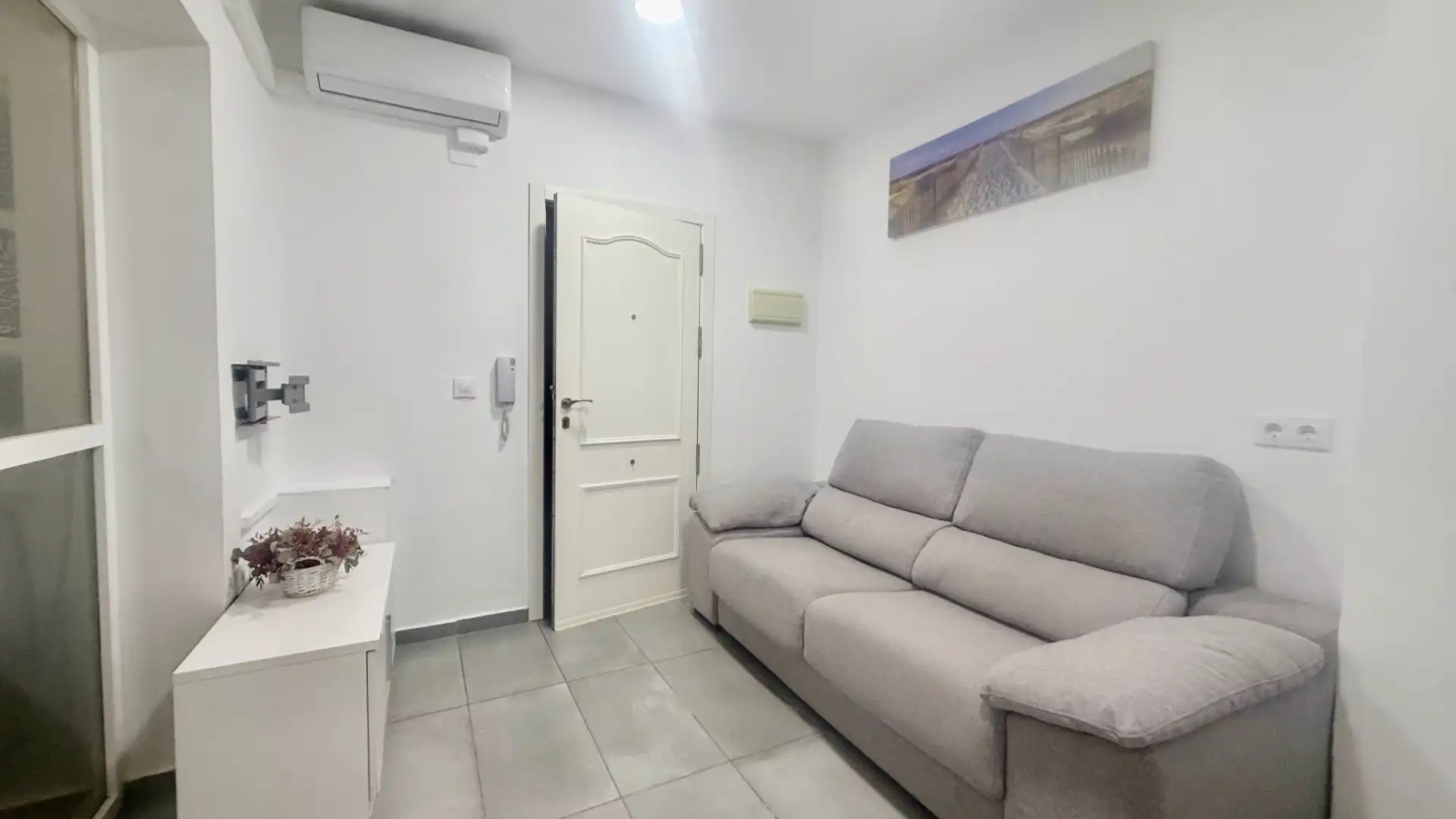 Wohnzimmer von Erdgeschoss zum Verkauf in Cádiz mit Klimaanlage, Möbliert und Waschmaschine