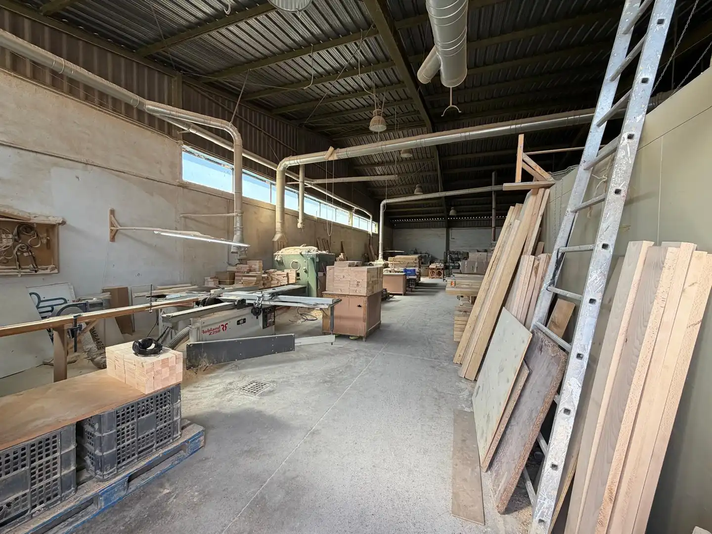 Fabrikhallen zum Verkauf in Jumilla