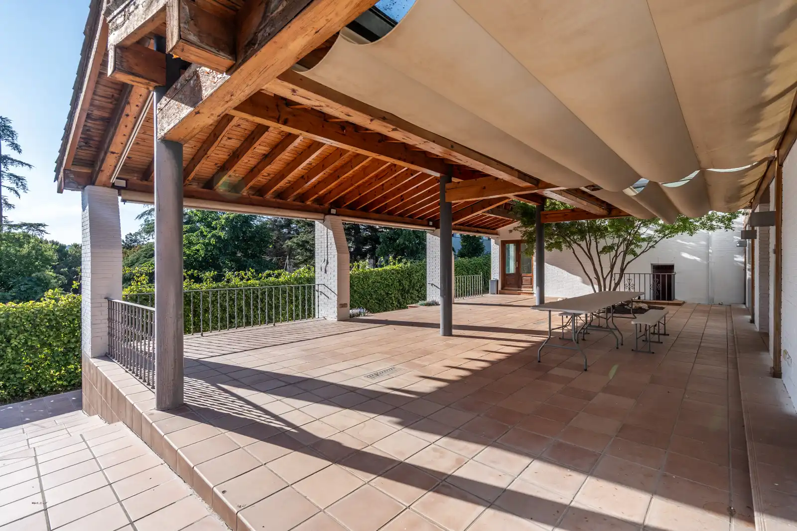 Terraza de Casa o chalet en venta en Las Rozas de Madrid con Aire acondicionado, Calefacción y Jardín privado