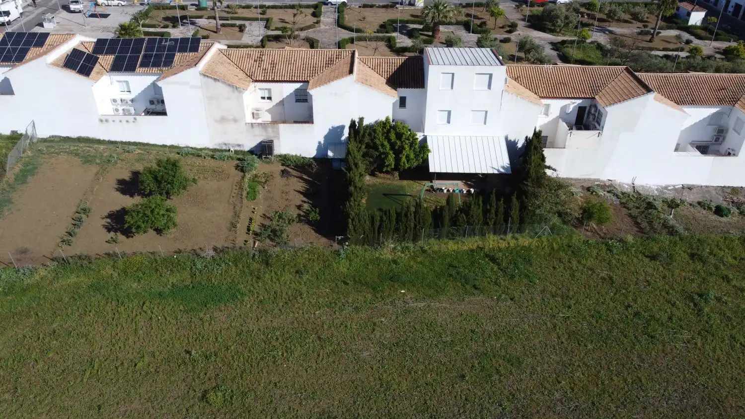 Casa adosada en venta en Lebrija con Aire acondicionado, Calefacción y Terraza