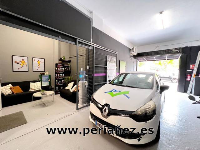 Local comercial en Alquiler en Estruch - Eixample