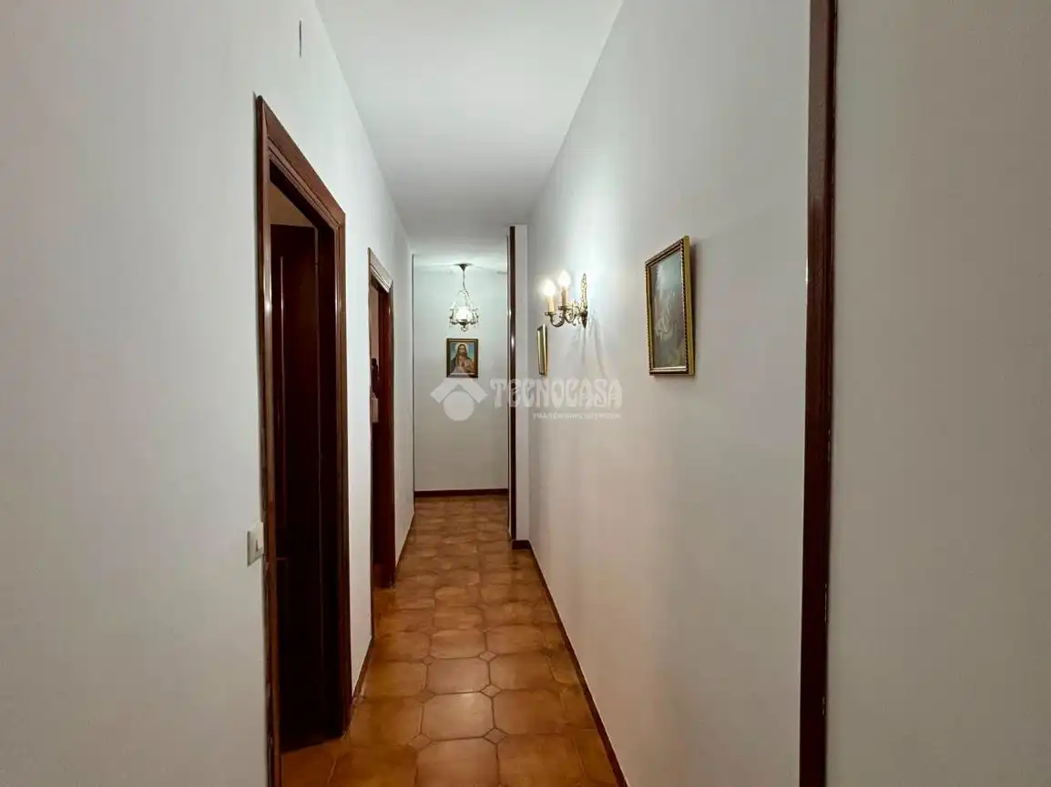 Flat with terrace for sale in C. Tarifa, imagen 14