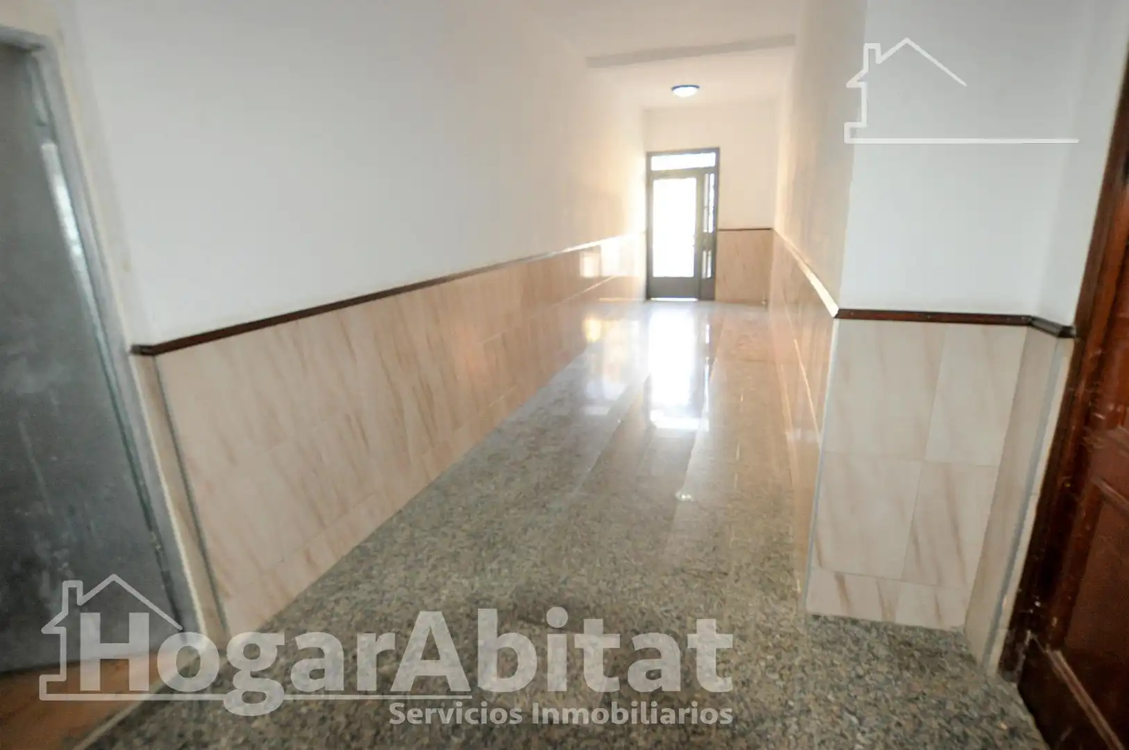Piso en venta en Valencia con Aire acondicionado, Calefacción y Amueblado
